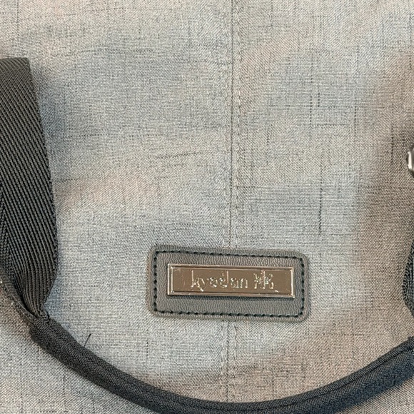 Kyodan Large Gray Duffel Gym Bag Wet/Dry Pocket Travel Weekender Unisex - Picture 10 of 10